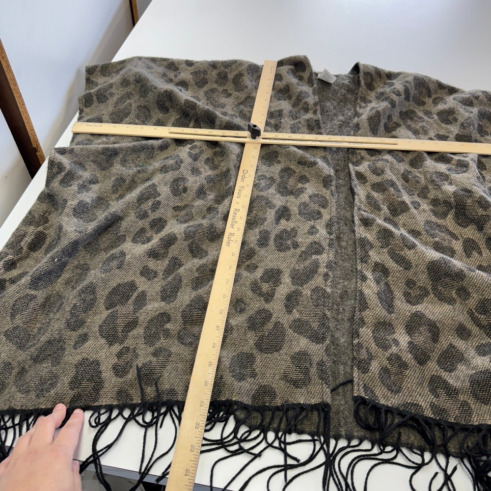 Woolrich Poncho Womens OS Brown Lana Leopard Print Fringe Open Front Wrap - Picture 6 of 7